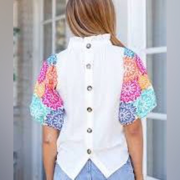 HTML  top white balloon/ puff short Sleeve with Embroidery size S boho chic - Picture 4 of 8